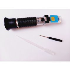 Refraktrométer világítással